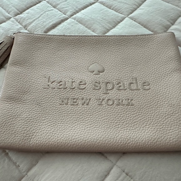 Kate Spade clutch - Picture 1 of 3
